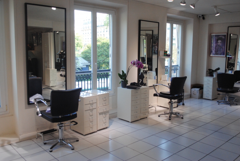 salon-coiffure-SOLLIES VILLE-min_floor-home-office-property-living-room-room-781228-pxhere.com